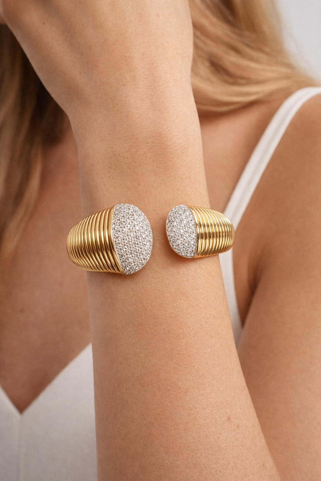 2.06ct natural diamond bangle in 14k gold – Niara