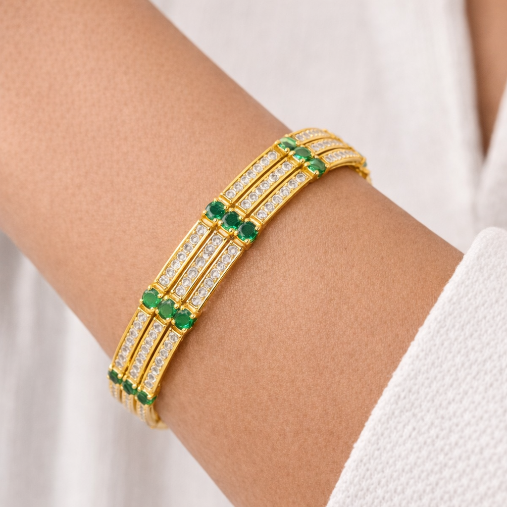 3.07CT Diamond 2.59CT Emerald Bracelet 14k Yellow Gold