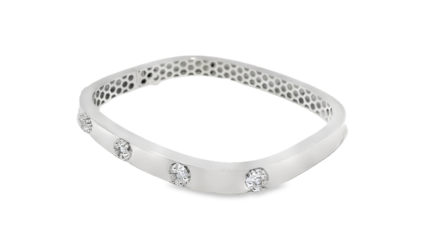 0.70CT Diamond Bangle 18k White Gold