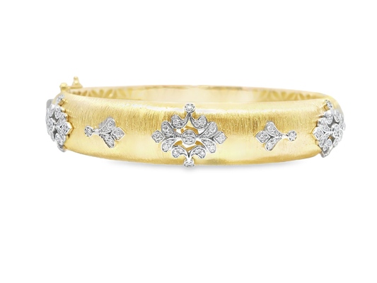 0.48CT Diamond Bangle 14k Yellow Gold