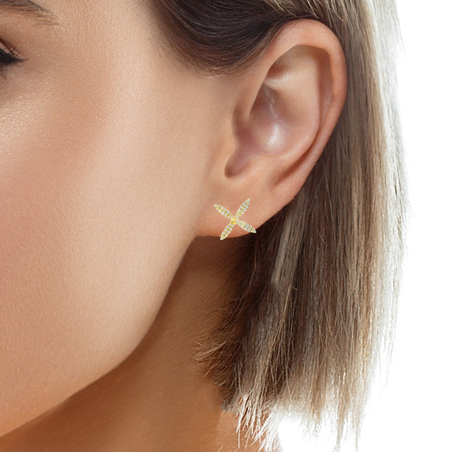 0.55CT Diamond 14k Yellow Gold Earring
