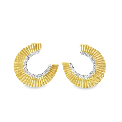 0.13CT Diamond 14k Yellow gold Earring