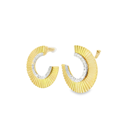0.13CT Diamond 14k Yellow gold Earring