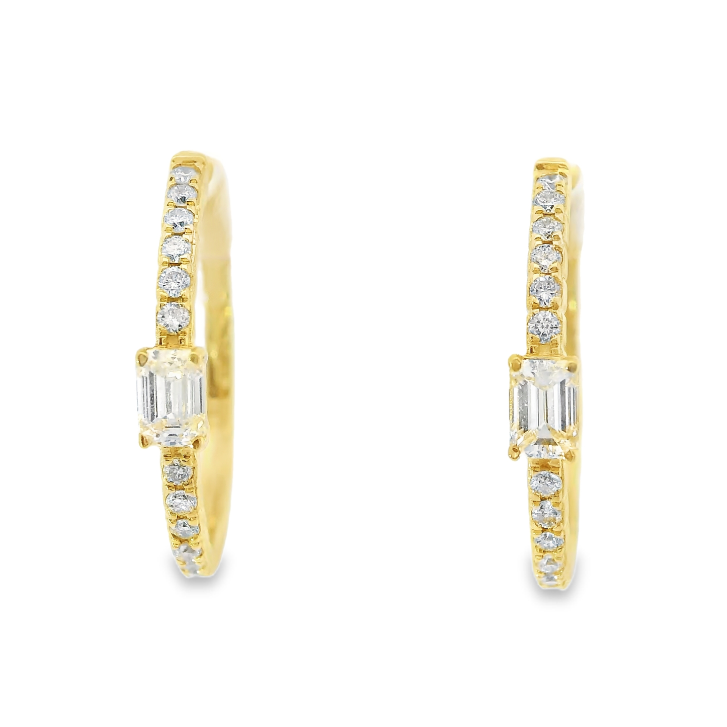 0.84CT Diamond  18k Yellow Gold Earring