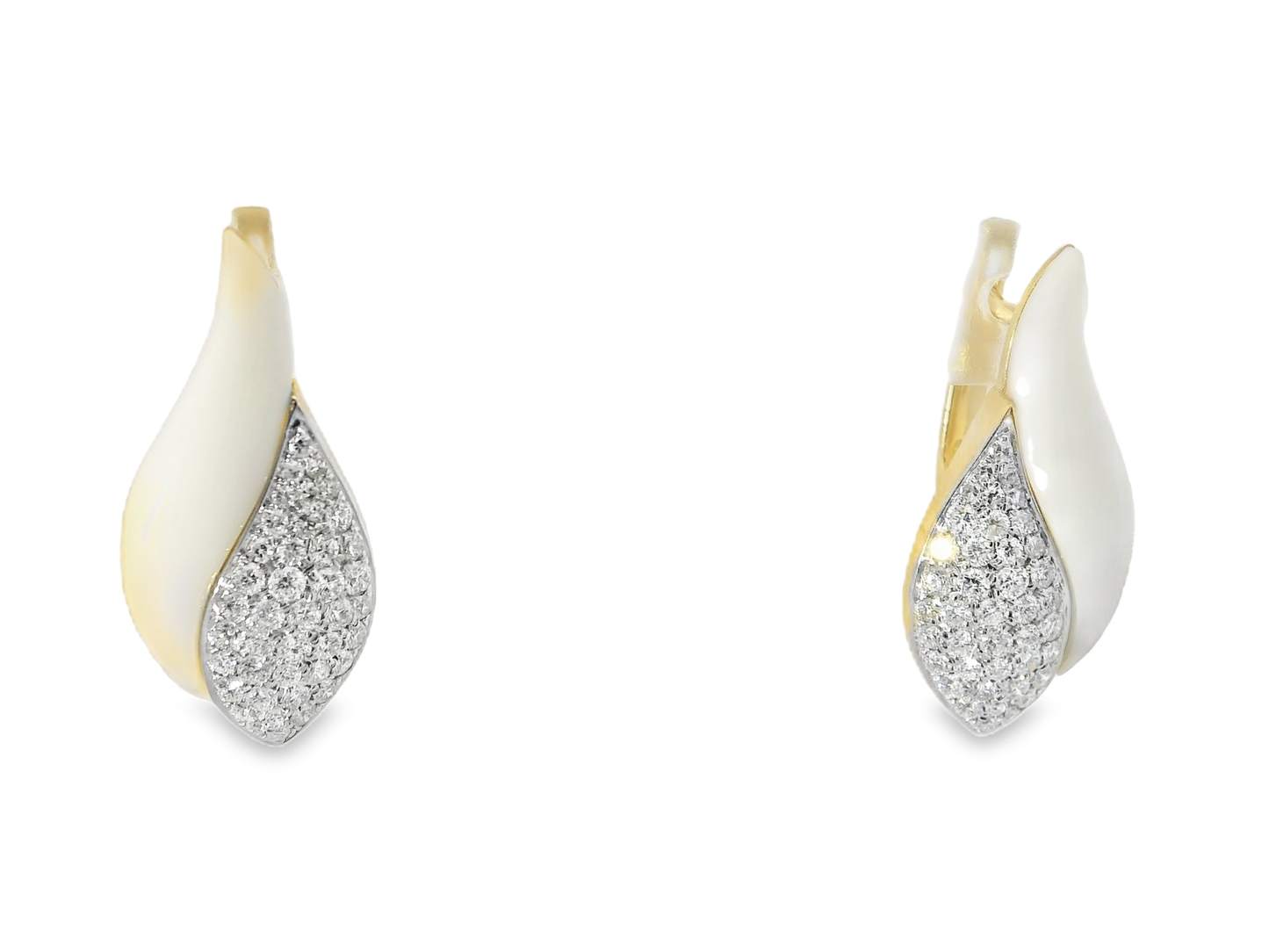 0.90CT Diamond with White Agate 14k Yellow Gold Earring