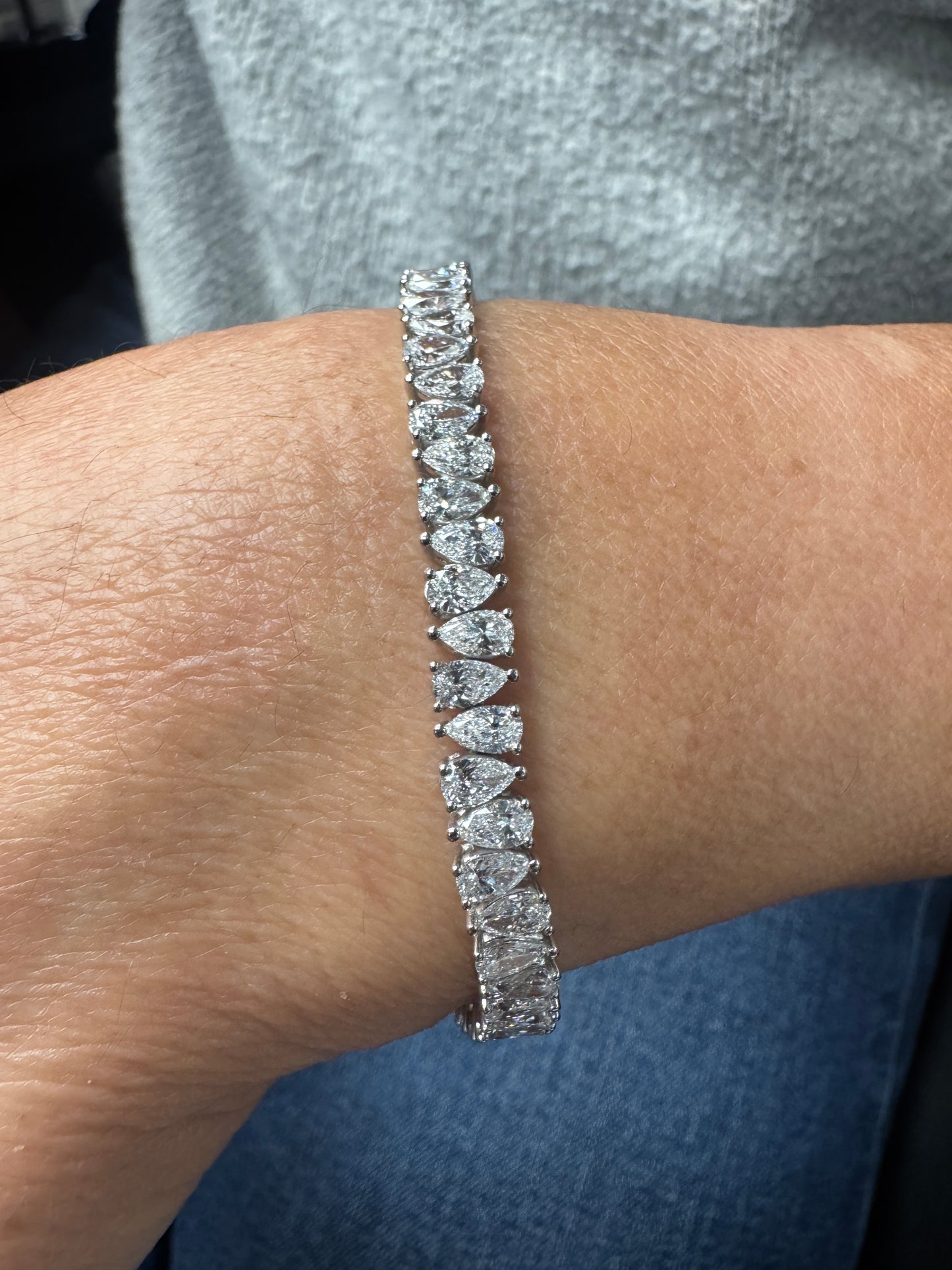 10.37CT Pear Shape Lab Diamond Bracelet 14k White Gold