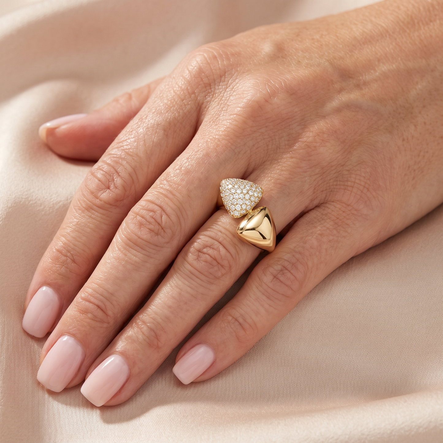 1CT Triangle Diamond Ring 14k Yellow Gold