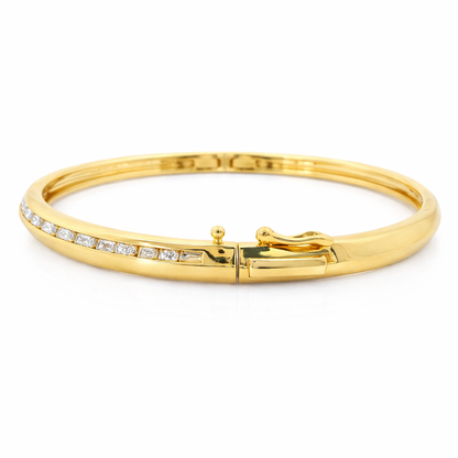 0.98CT Diamond Bangle 14k Yellow Gold