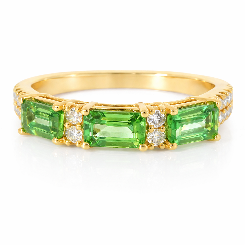 0.16CT Diamond and 1.08CT Emerald Ring 18K Yellow Gold