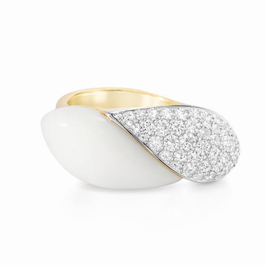 0.56CT Diamond with White Agate 14k Yellow Gold Ring