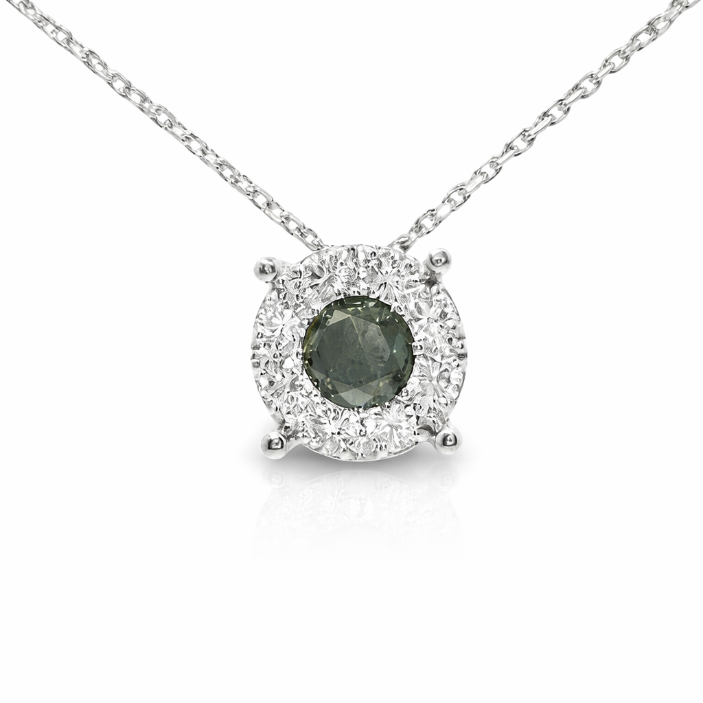 0.40CT Diamond 0.47CT Black Diamond 14k White Gold Pendant