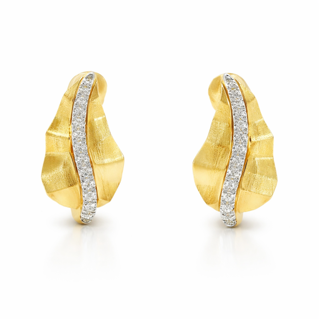 0.14CT Diamond 14k Yellow Gold Earring