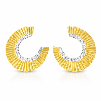 0.13CT Diamond 14k Yellow gold Earring