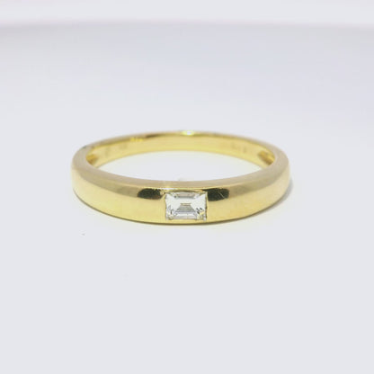 0.10CT Diamond Ring 18k Gold