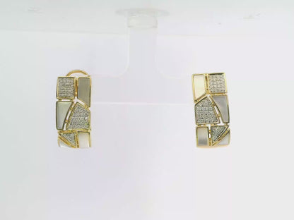 0.34CT Diamond with White Shell 14k Yellow Gold Earring
