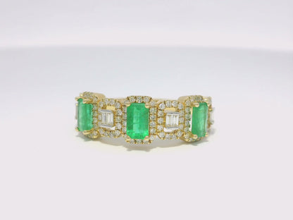 0.42CT Diamond 0.81CT Emerald Cut Ring 14k Yellow Gold