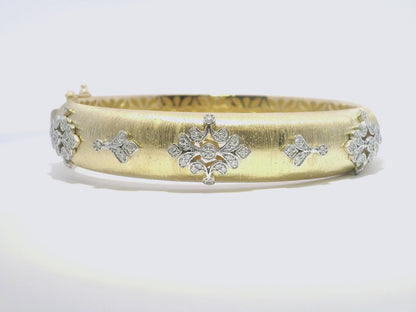 0.48CT Diamond Bangle 14k Yellow Gold